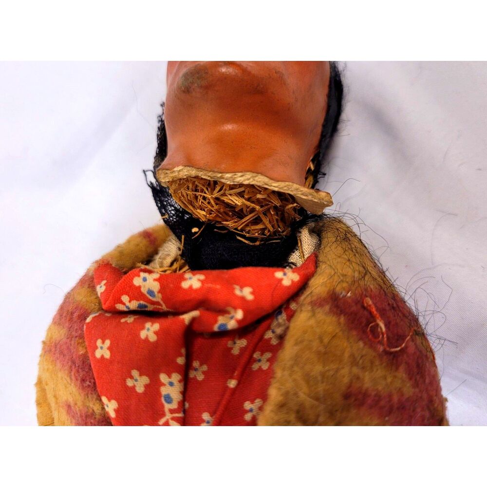 Vintage Skookum Doll with blanket - 1940s  Bully Good - Straw - As is - Picture 5 of 7